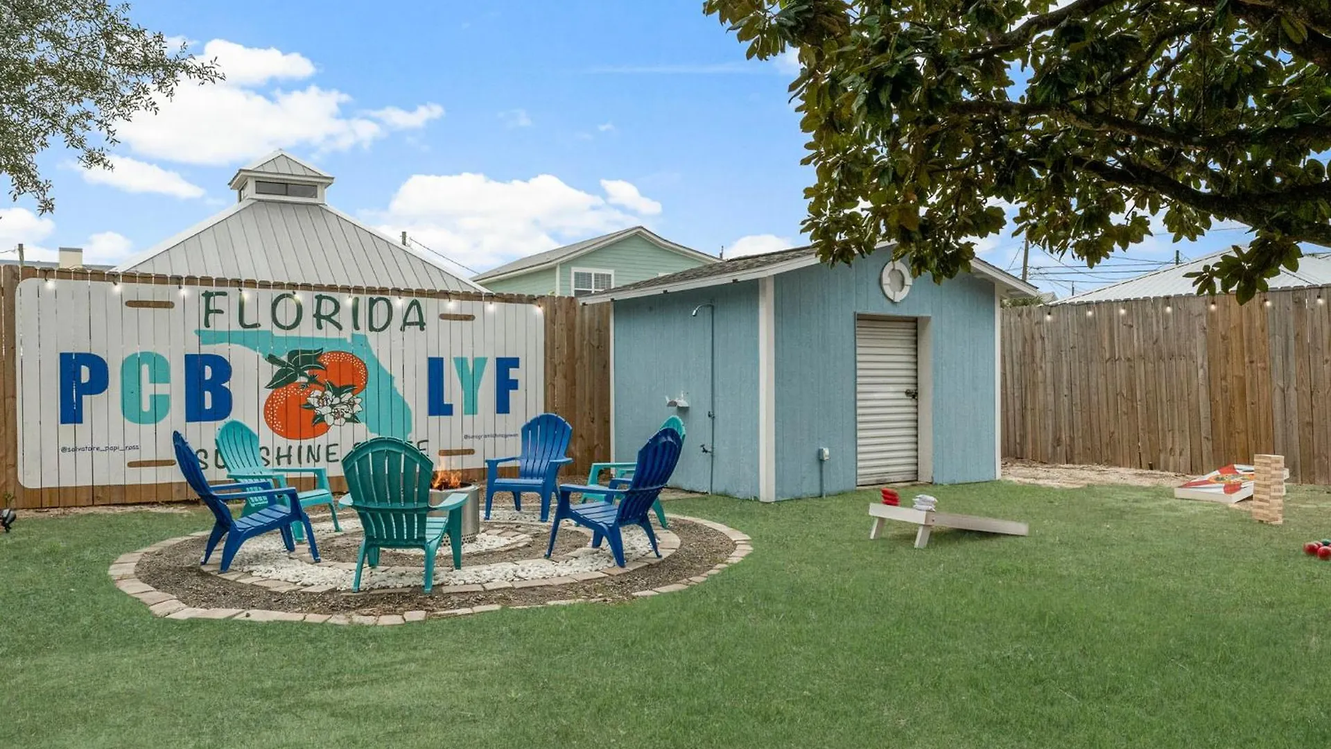 Holiday home Book Now! Walk To Beach - Large Private Yard - Fire Pit - Dog Friendly Panama City Beach