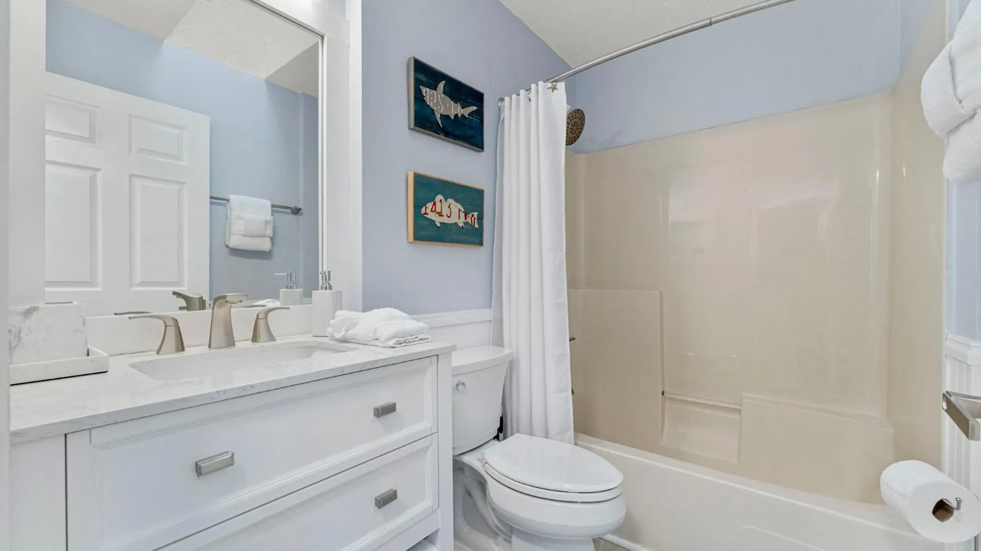 Book Now! Walk To Beach - Large Private Yard - Fire Pit - Dog Friendly Panama City Beach Holiday home